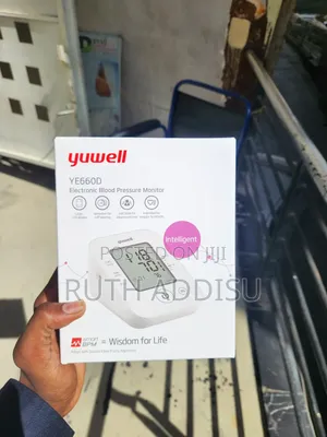 Photo - Yuwell Model Ye660d Digital Blood Pressuer Monitor蝨弓digital Bp Monitor