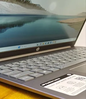 New Laptop HP Pavilion 15 8GB AMD Ryzen 5 SSD 512GB