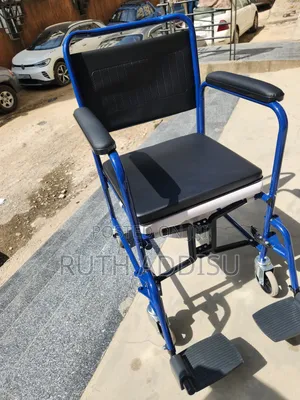 Commode Wheelchair寄出wheelchair博愛wheelchair者或commode Wheelchair New