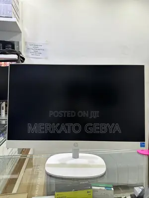 Photo - New Desktop Computer HP AiO 24 8GB Intel Core I5 SSD 512GB