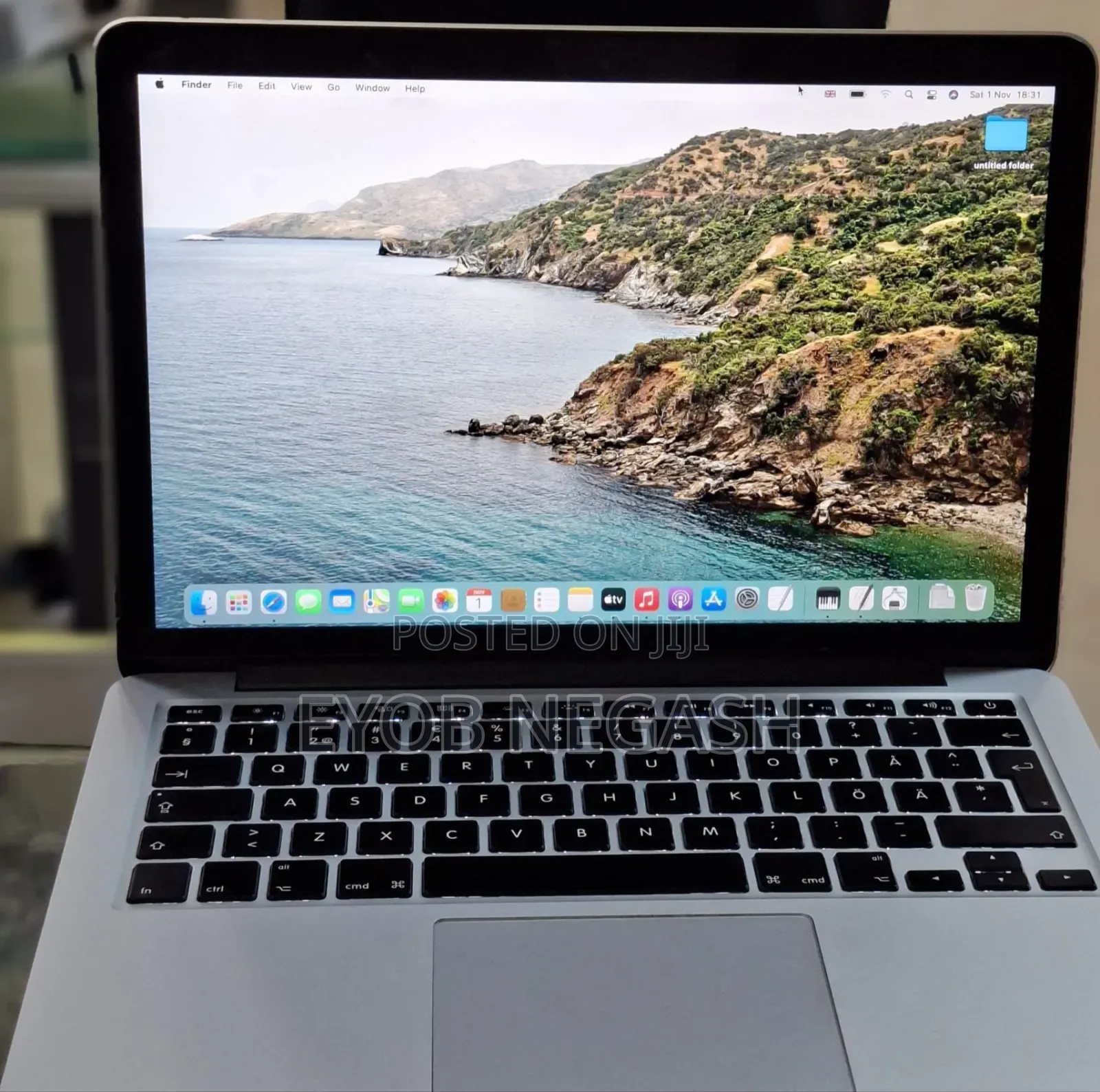 New Laptop Apple MacBook Pro 2014 8GB Intel Core I7 SSD 256GB