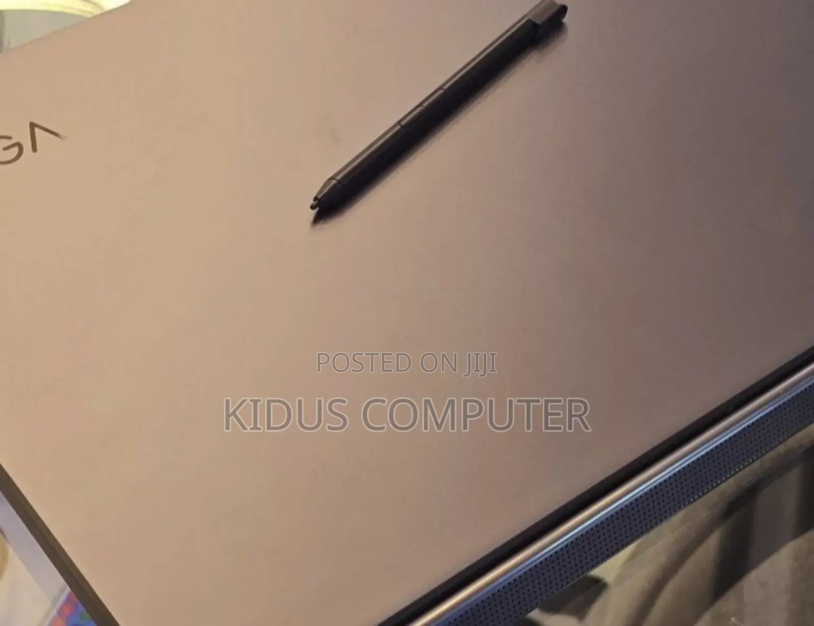 New Laptop Lenovo Yoga 7i 16GB Intel Core I7 SSD 1T