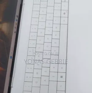 New Laptop Dell XPS 13 16GB Intel Core Ultra 7 SSD 512GB