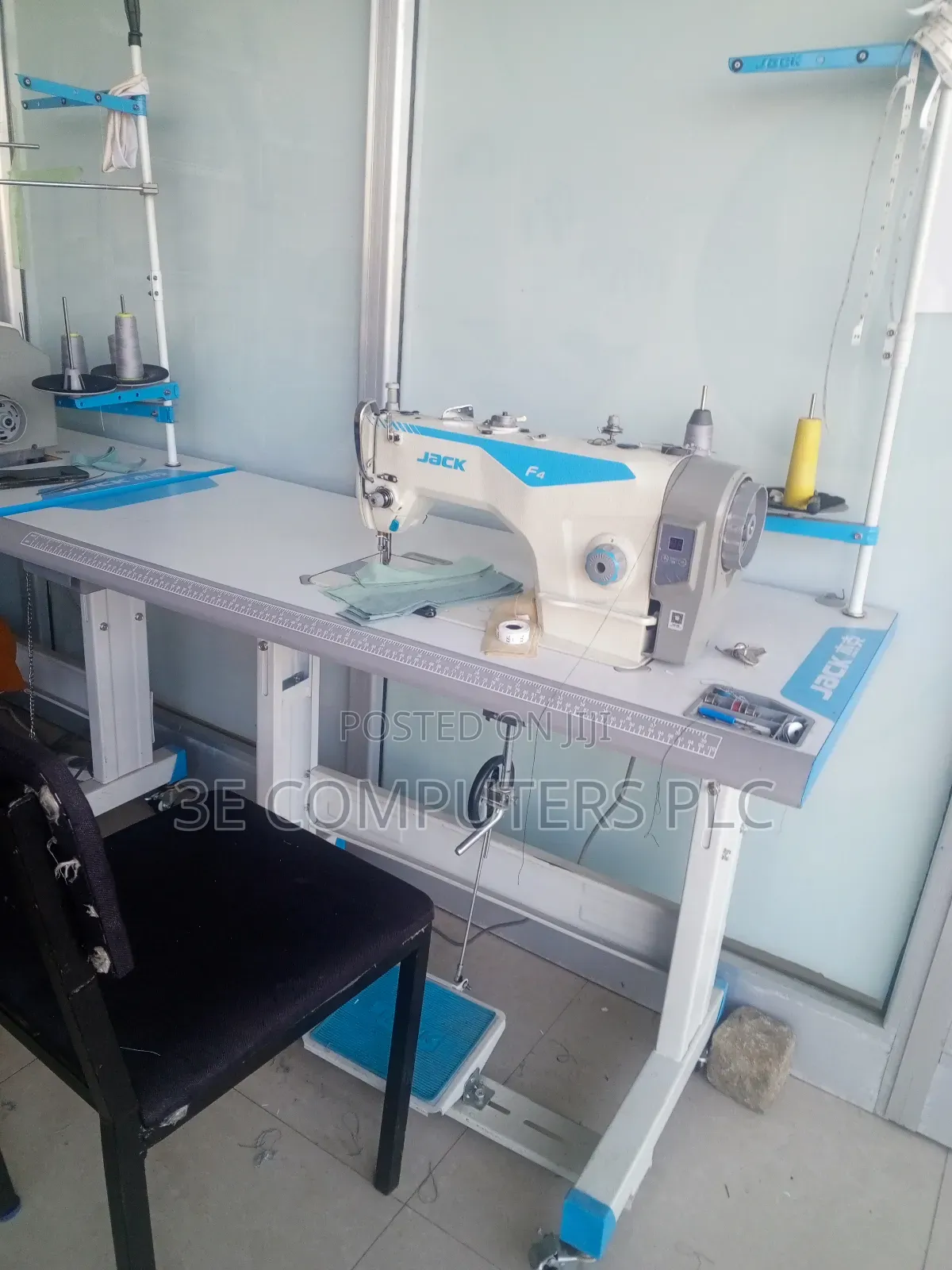 Jack Single Sewing Machine