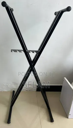 Photo - Keyboard Stand