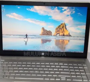 Photo - New Laptop HP Pavilion 15 8GB Intel Core I5 SSD 1T