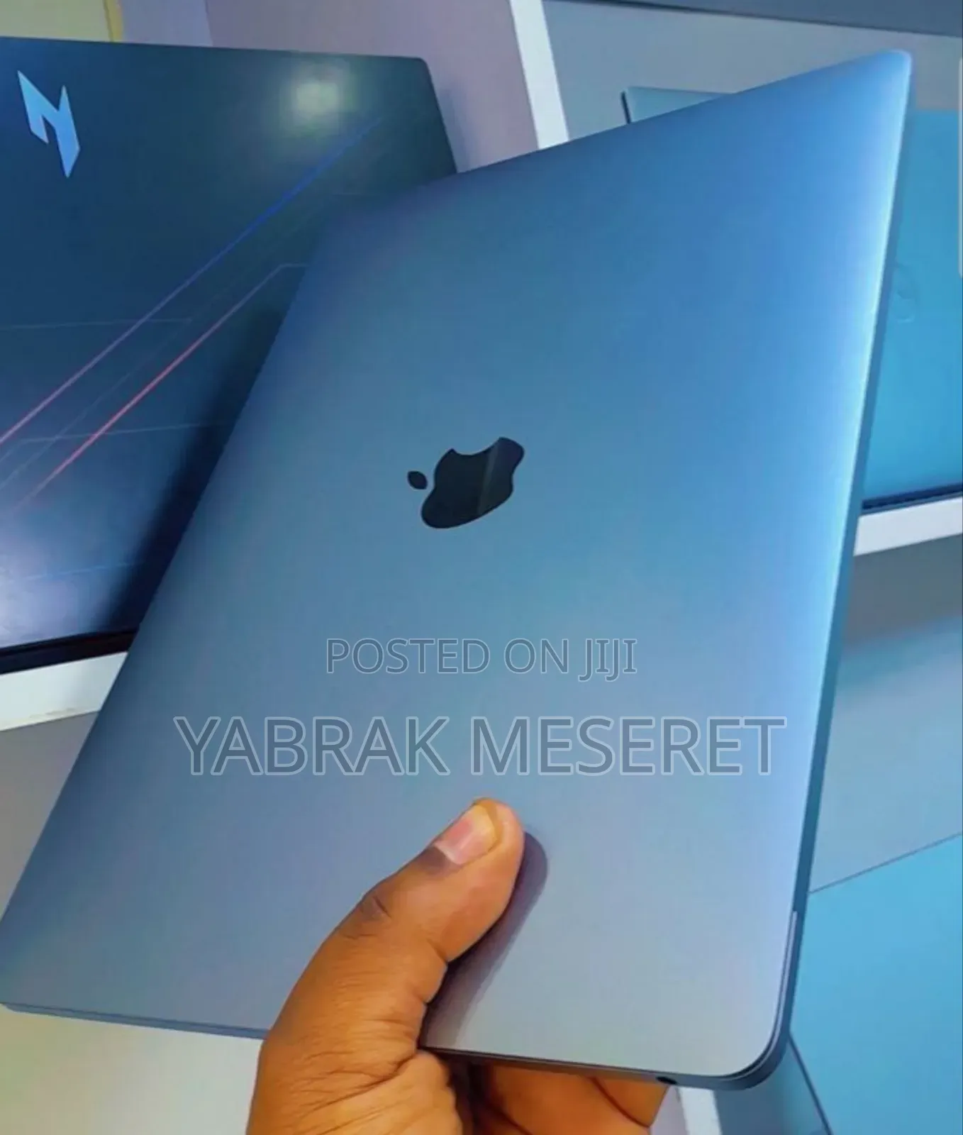 New Laptop Apple MacBook Air 2020 M1 8GB Apple M1 SSD 256GB