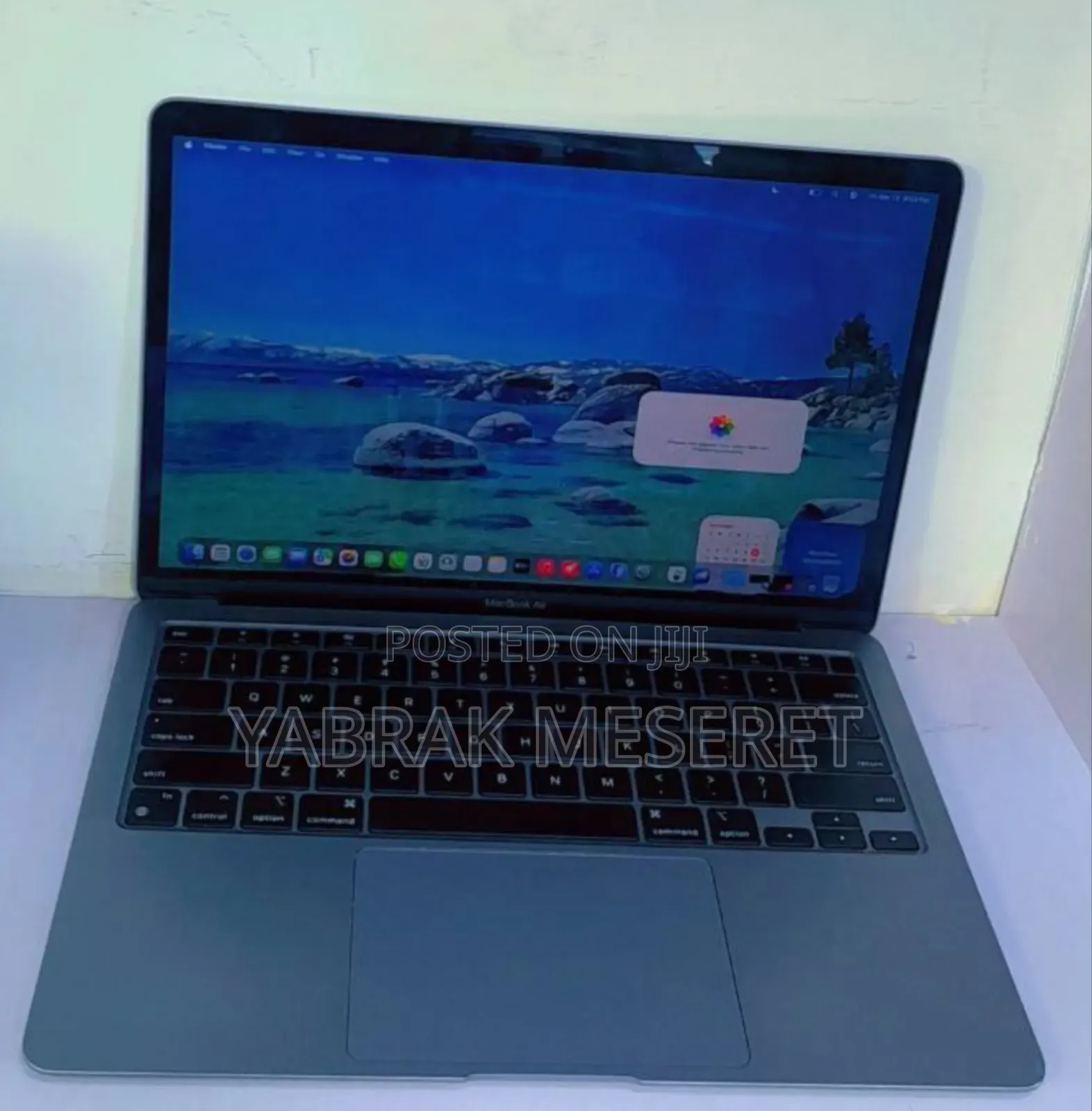 New Laptop Apple MacBook Air 2020 M1 8GB Apple M1 SSD 256GB