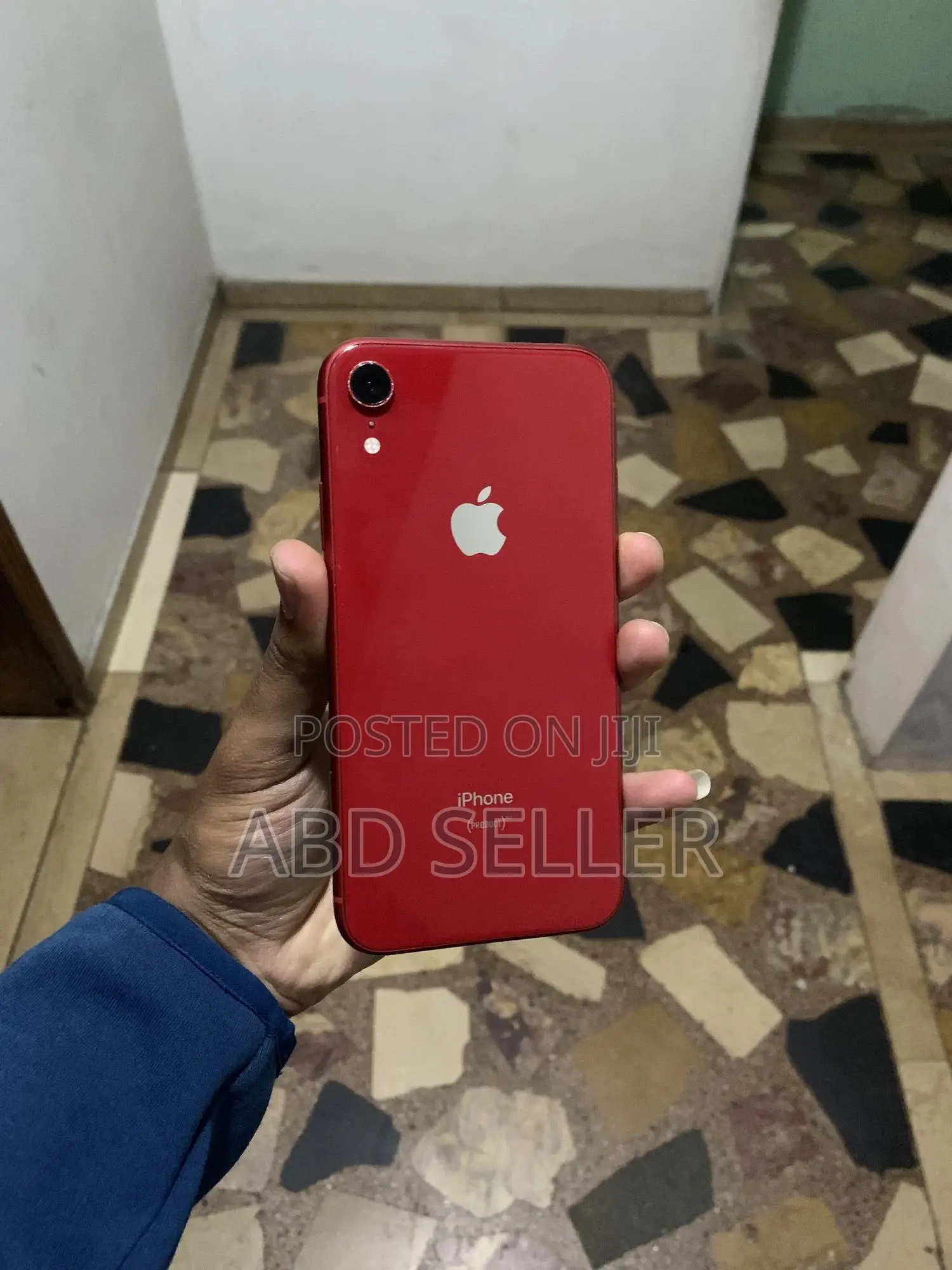 Apple iPhone XR 64 GB Red