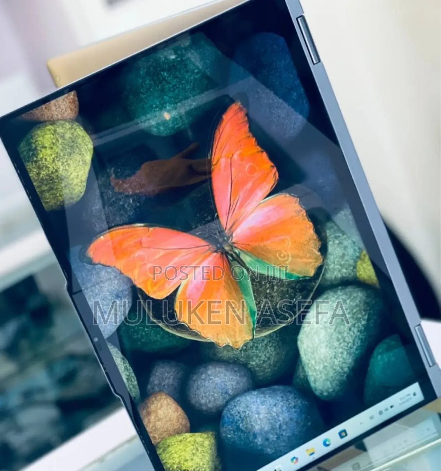 New Laptop Lenovo Yoga 7i 16GB Intel Core I7 SSD 512GB