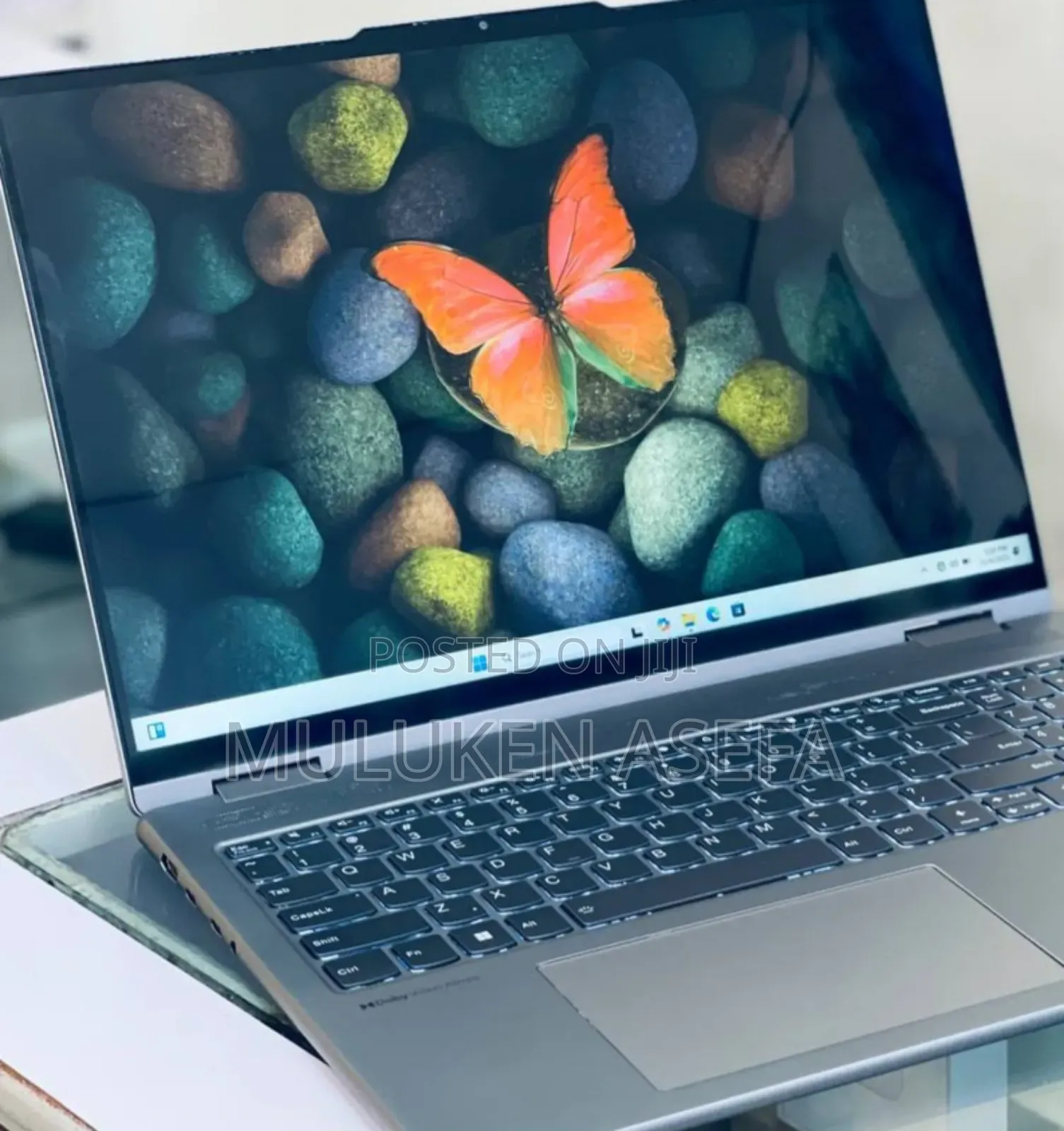 New Laptop Lenovo Yoga 7i 16GB Intel Core I7 SSD 512GB