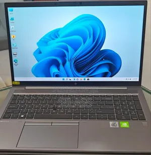 New Laptop HP 16GB Intel Core I7 SSD 512GB