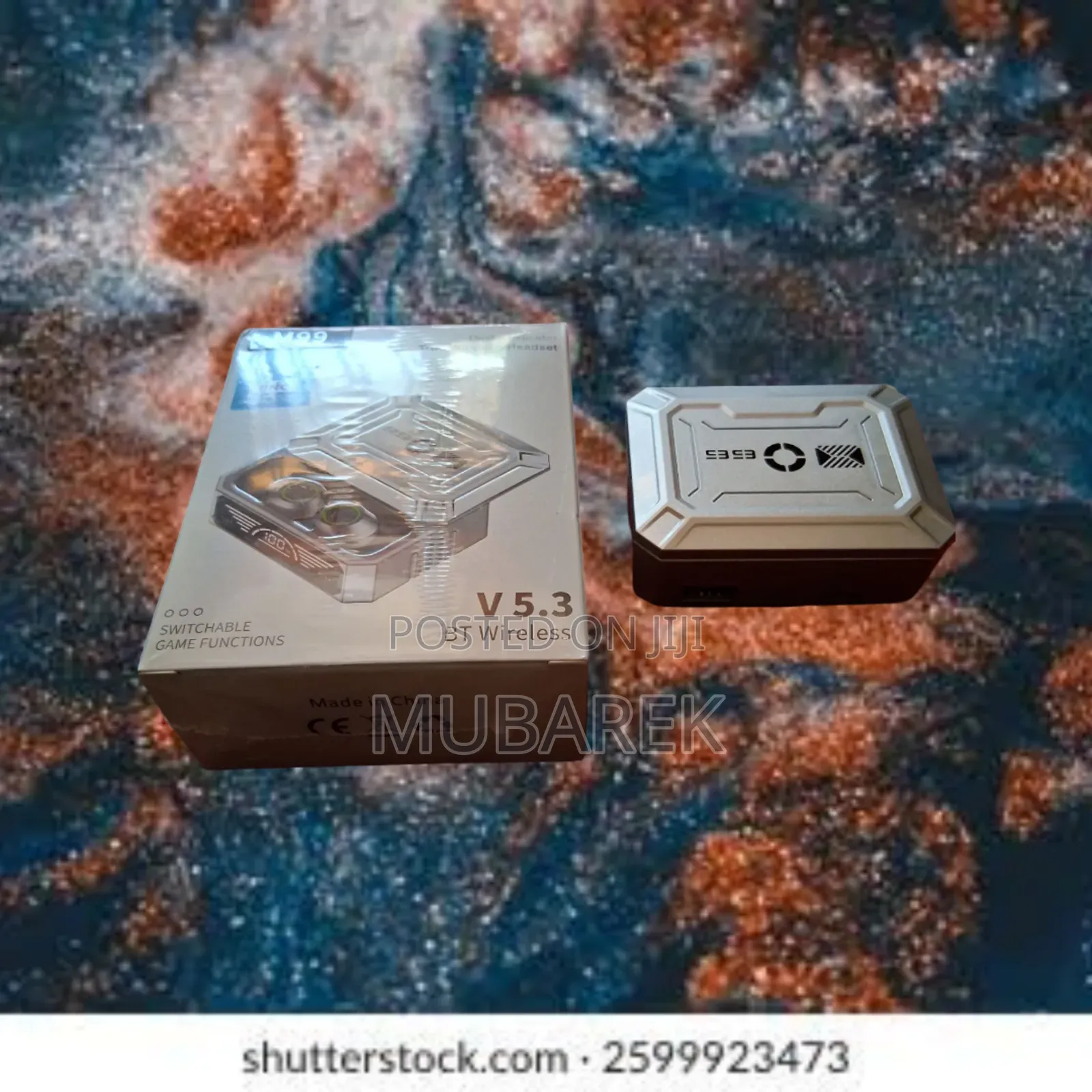 M99 Wireless Earphone: Multi-Function Control Button