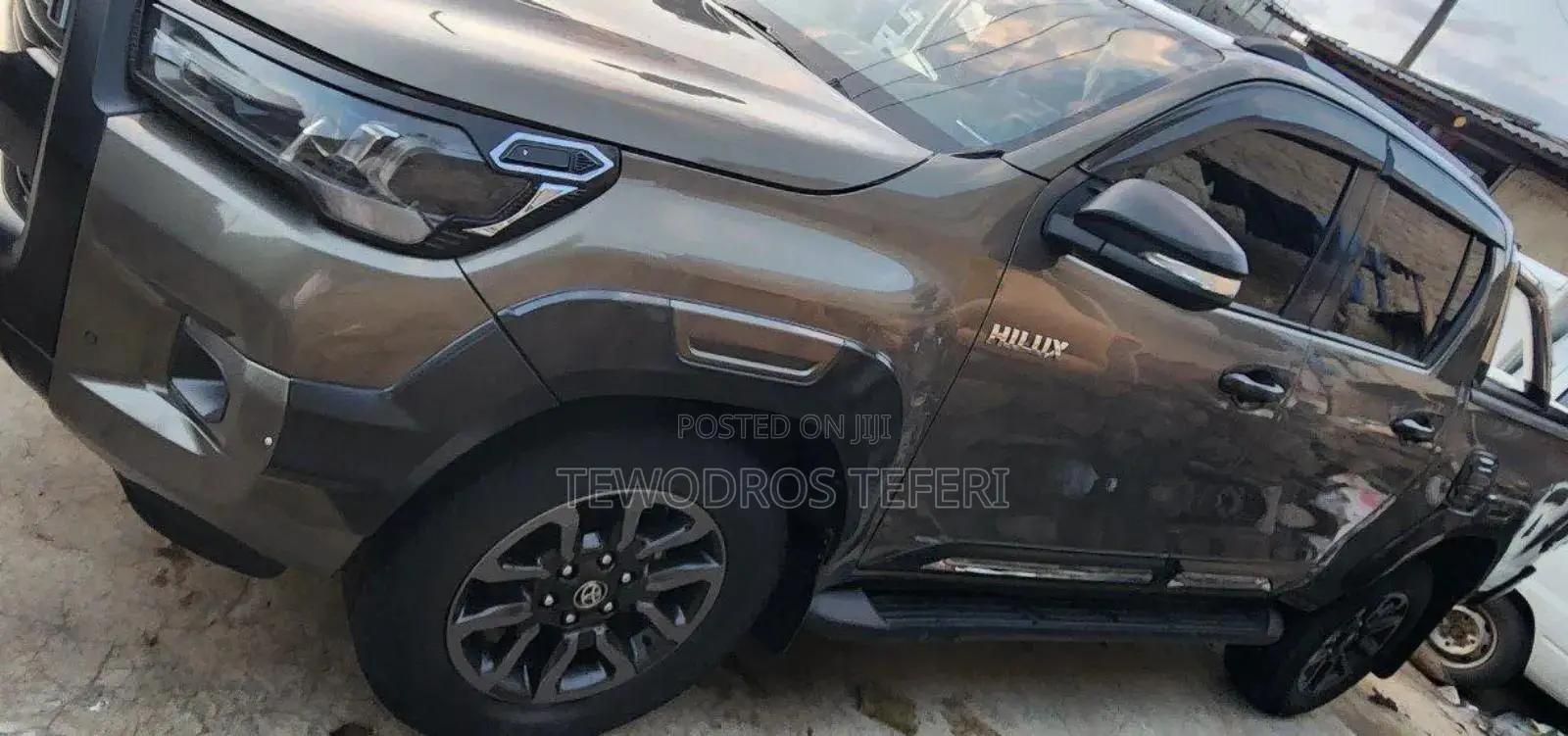 Toyota Hilux 2021 Silver