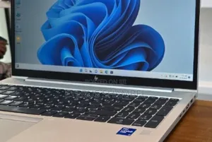 New Laptop HP EliteBook 850 G8 16GB Intel Core I7 SSD 512GB