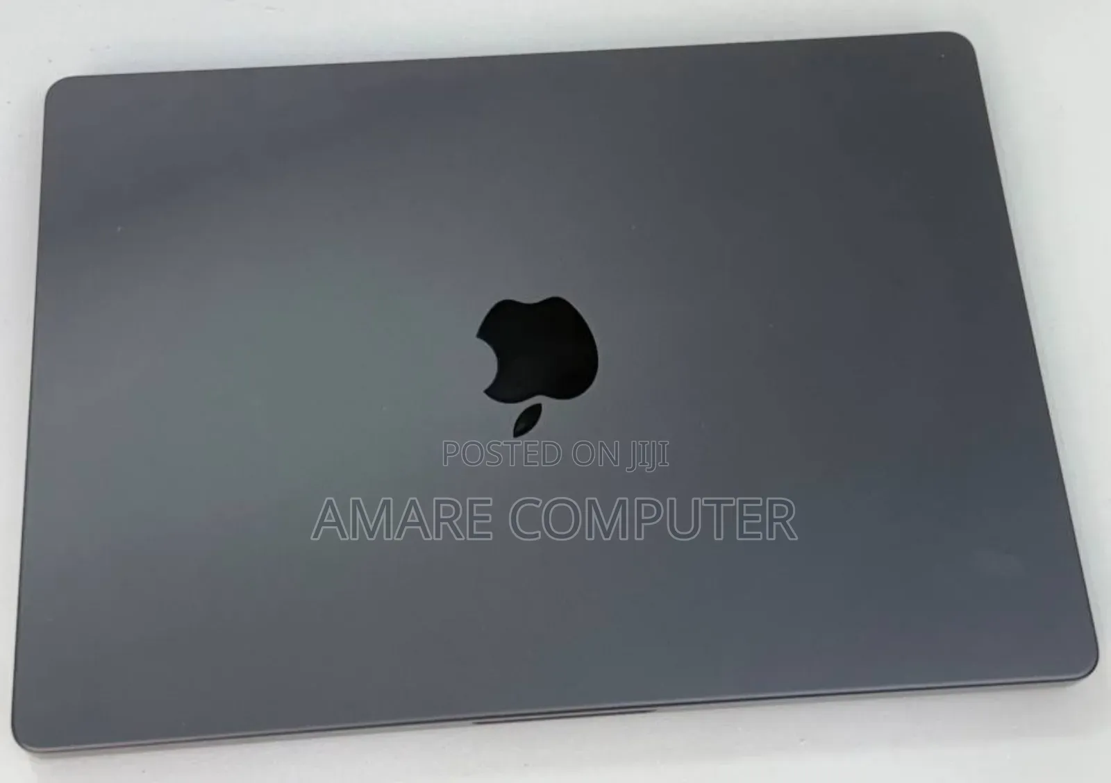 New Apple MacBook Pro 2023 M3 14-Inch 18GB Apple M3 Pro SSD 512GB