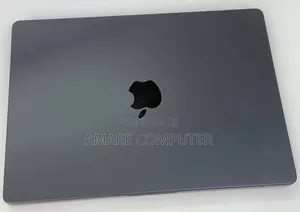 New Apple MacBook Pro 2023 M3 14-Inch 18GB Apple M3 Pro SSD 512GB