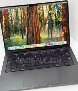 New Apple MacBook Pro 2023 M3 14-Inch 16GB Intel Core I5 SSD 512GB