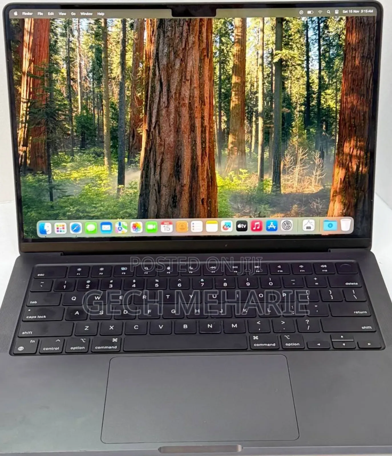 New Apple MacBook Pro 2023 M3 14-Inch 18GB Apple M3 Pro SSD 512GB