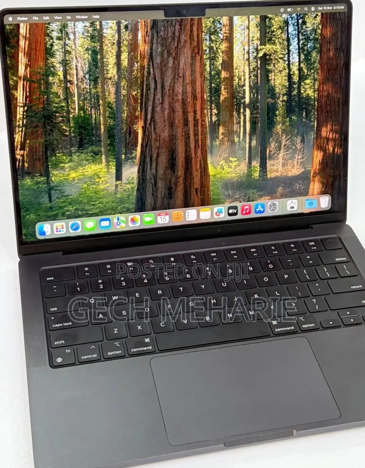 New Apple MacBook Pro 2023 M3 14-Inch 18GB Apple M3 Pro SSD 512GB