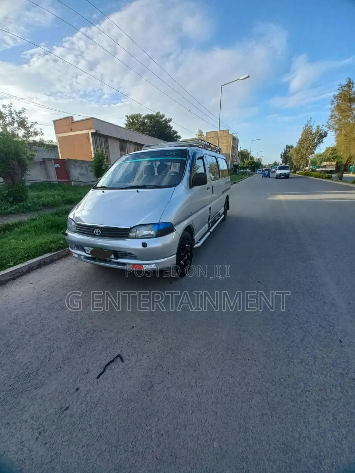 Toyota Grand HiAce 2005 Silver