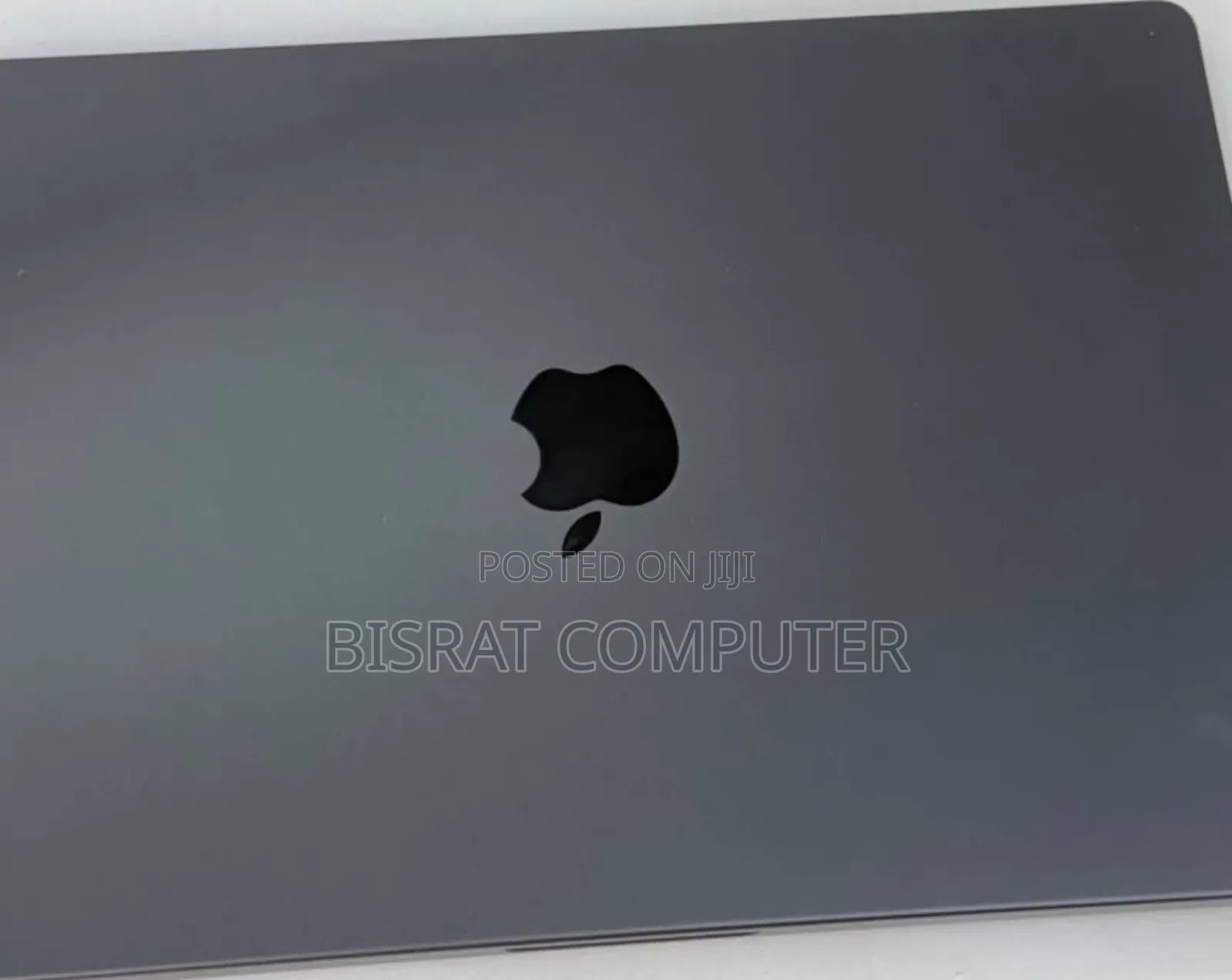 New Laptop Apple MacBook Pro 2023 M3 14-Inch 18GB Apple M3 SSD 512GB