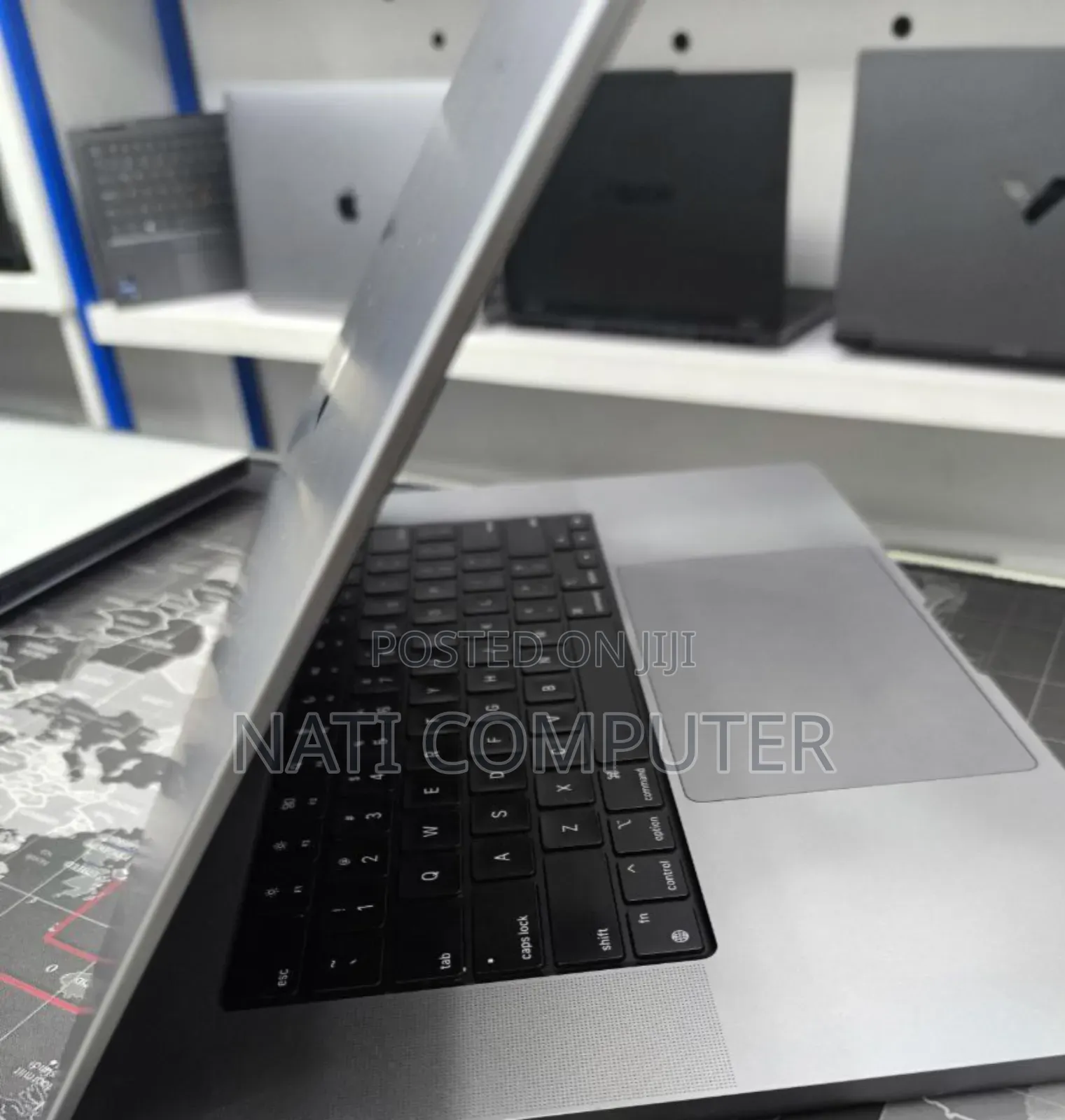 New Laptop Apple MacBook Pro M1 64GB Apple M1 Pro SSD 1T