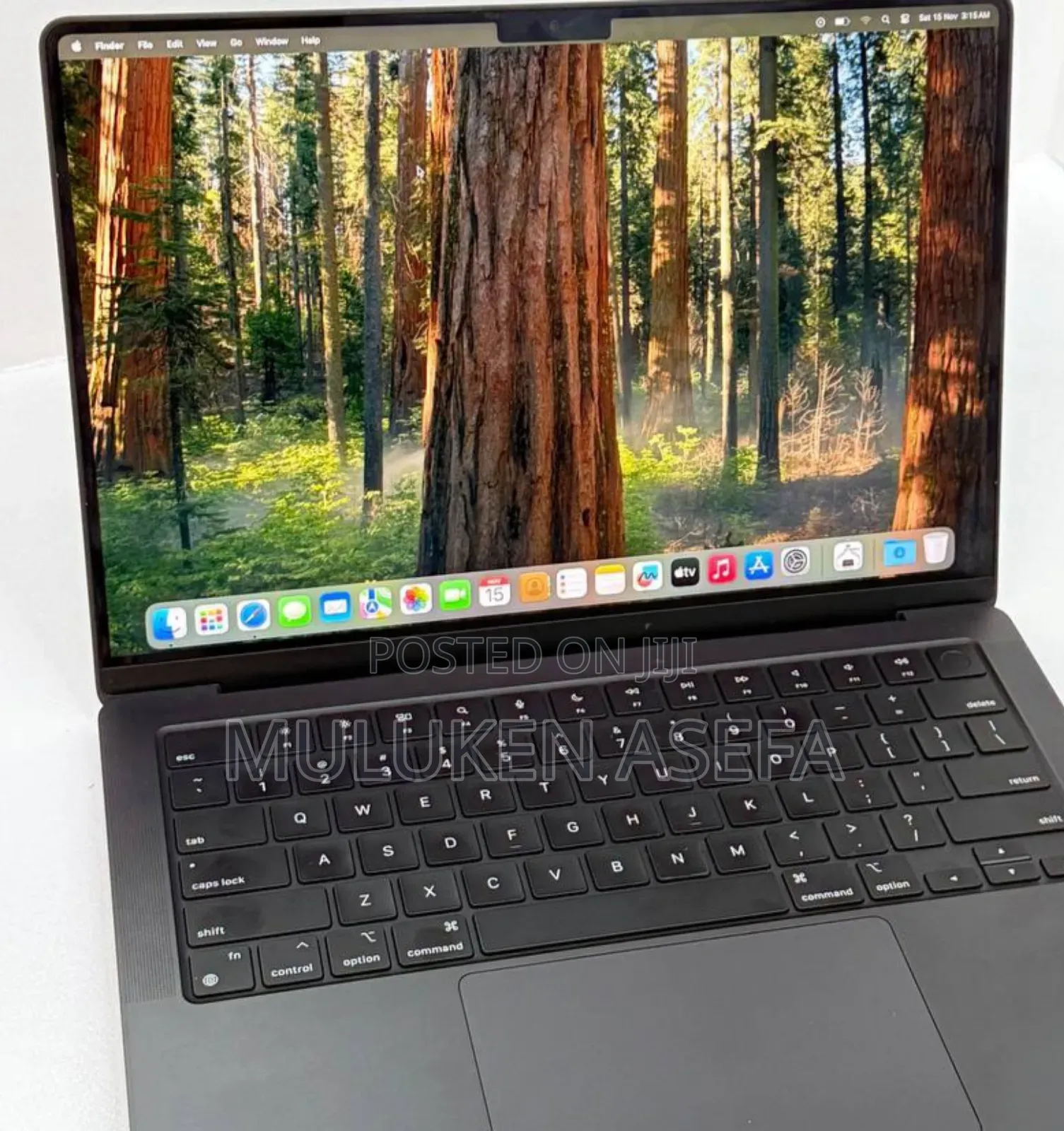 New Apple MacBook Pro 2023 M3 14-Inch 18GB Intel Core M3 SSD 512GB