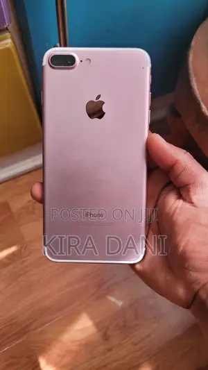 Apple iPhone 7 Plus 32 GB Pink