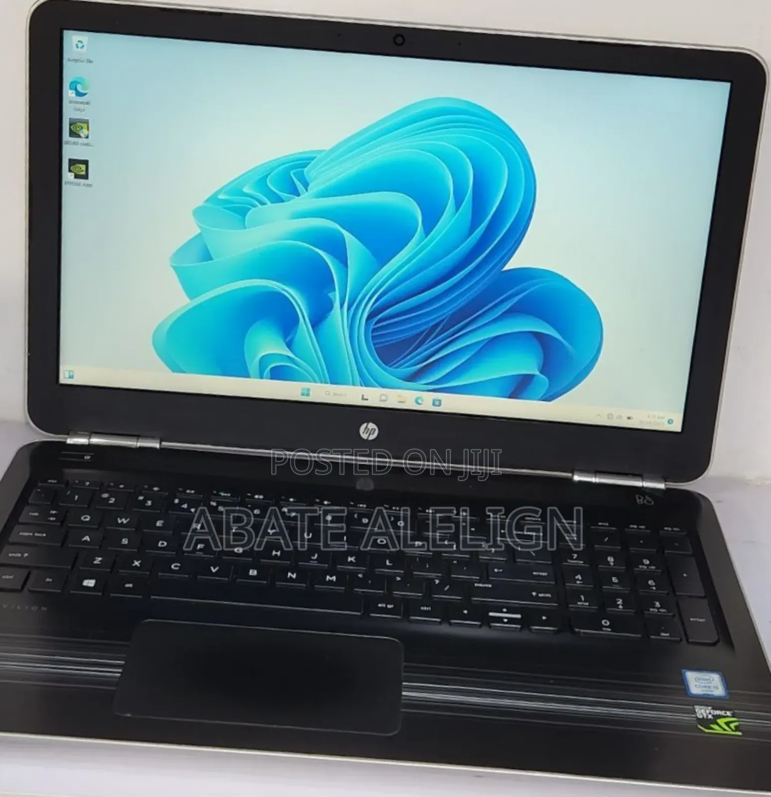 New Laptop HP Pavilion 15 8GB Intel Core I5 SSD 256GB