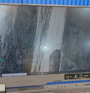 New Laptop Asus ROG Strix G15 16GB Intel Core I9 SSD 512GB