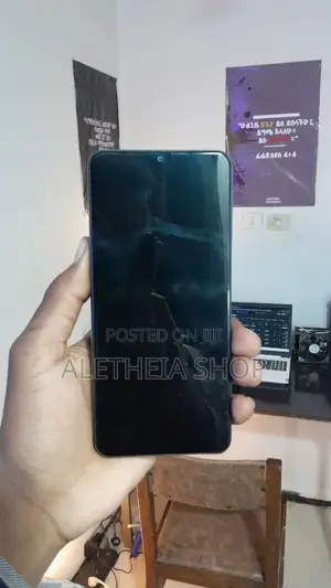 New Samsung Galaxy A12 64 GB Black