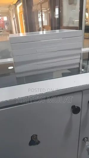 Photo - New Samsung Galaxy Tab S9 FE 128 GB Gray