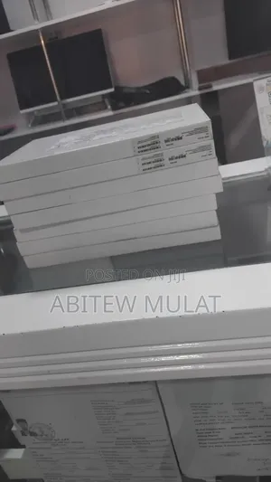 New Samsung Galaxy Tab S9 FE 128 GB Gray