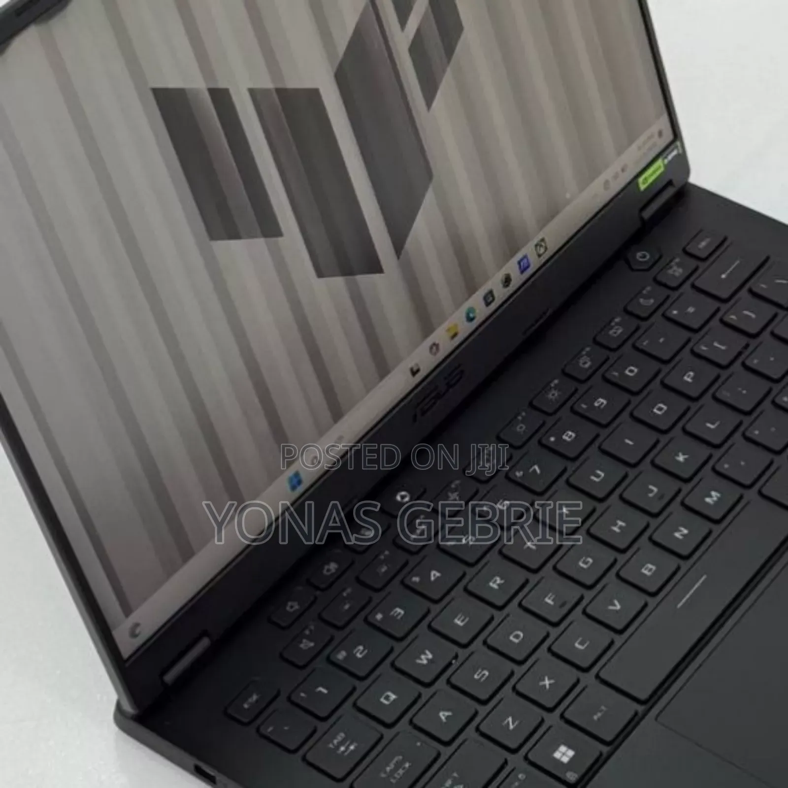 New Laptop Asus 16GB AMD Ryzen 9 SSD 1T