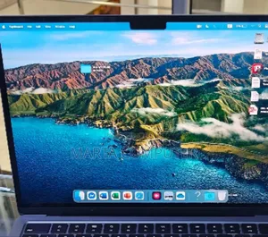 Photo - New Laptop Apple MacBook Air 8GB Apple M2 SSD 512GB