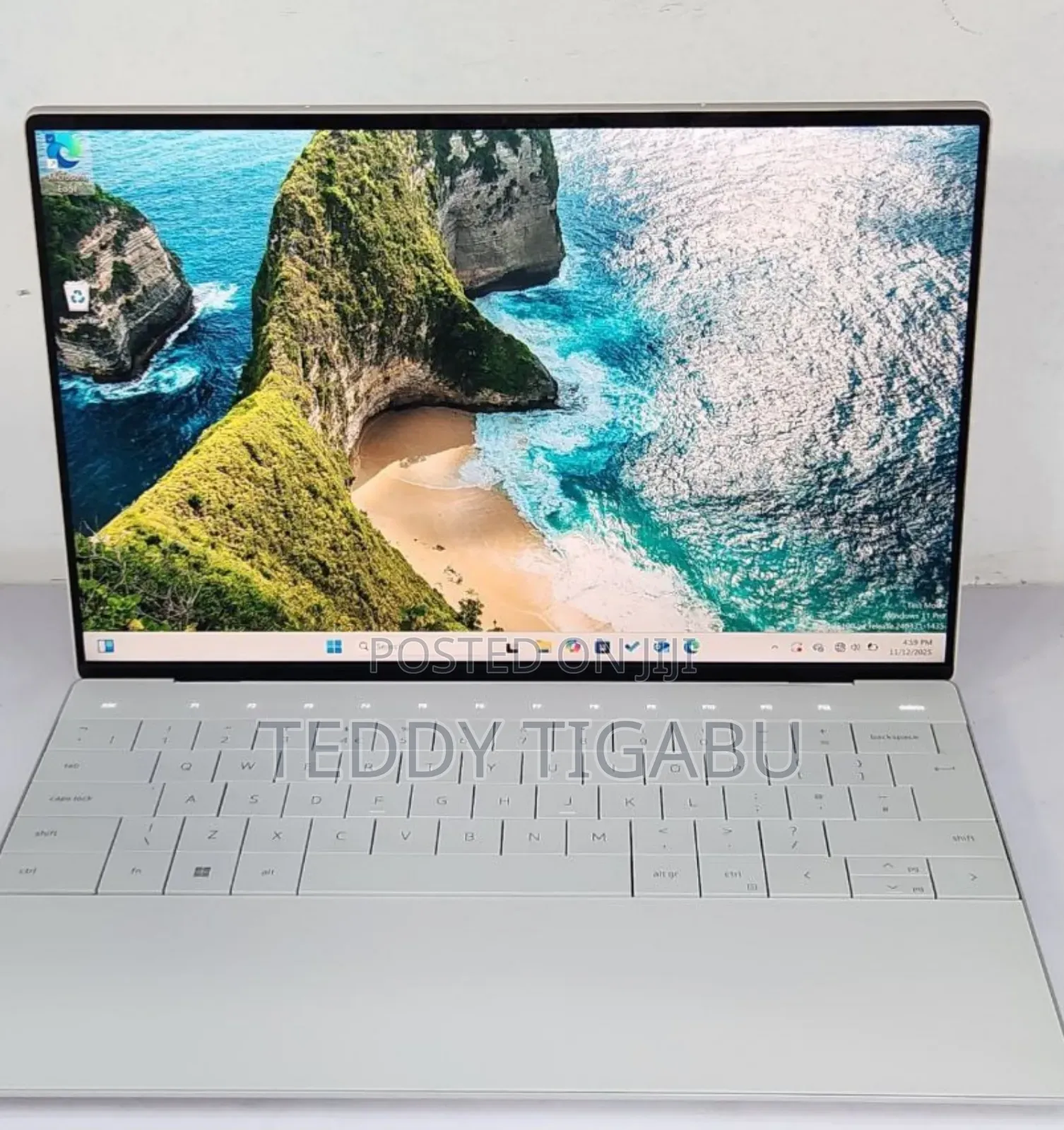 New Laptop Dell XPS 13 32GB Intel Core i7 SSD 512GB