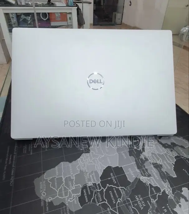 New Laptop Dell XPS 15 16GB Intel Core Ultra 7 SSD 512GB