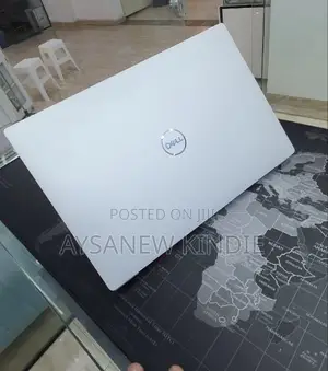 New Laptop Dell XPS 15 16GB Intel Core Ultra 7 SSD 512GB