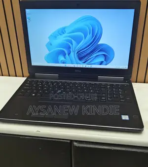 Photo - New Laptop Dell Precision 7520 16GB Intel Core I7 SSD 512GB