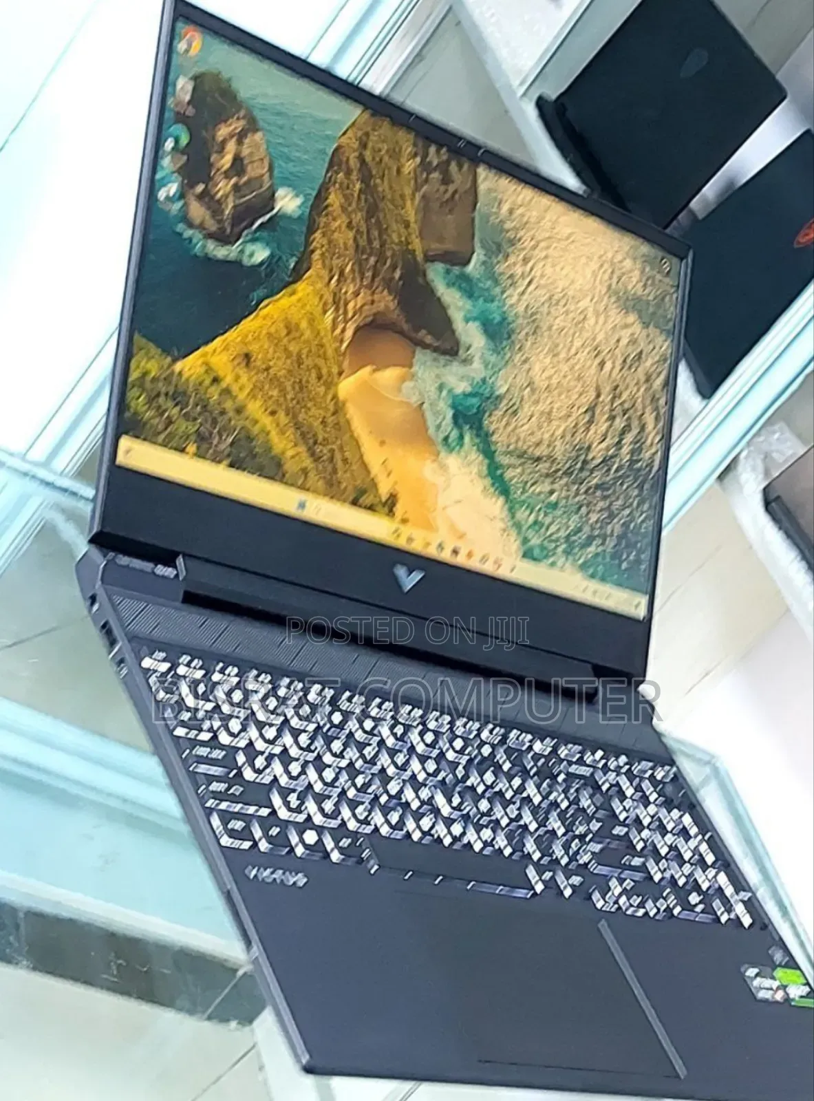 New Laptop HP Victus 15 8GB AMD Ryzen 5 SSD 512GB