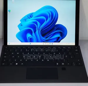 Photo - New Laptop Microsoft Surface Pro 7+ 16GB Intel Core i5 SSD 256GB