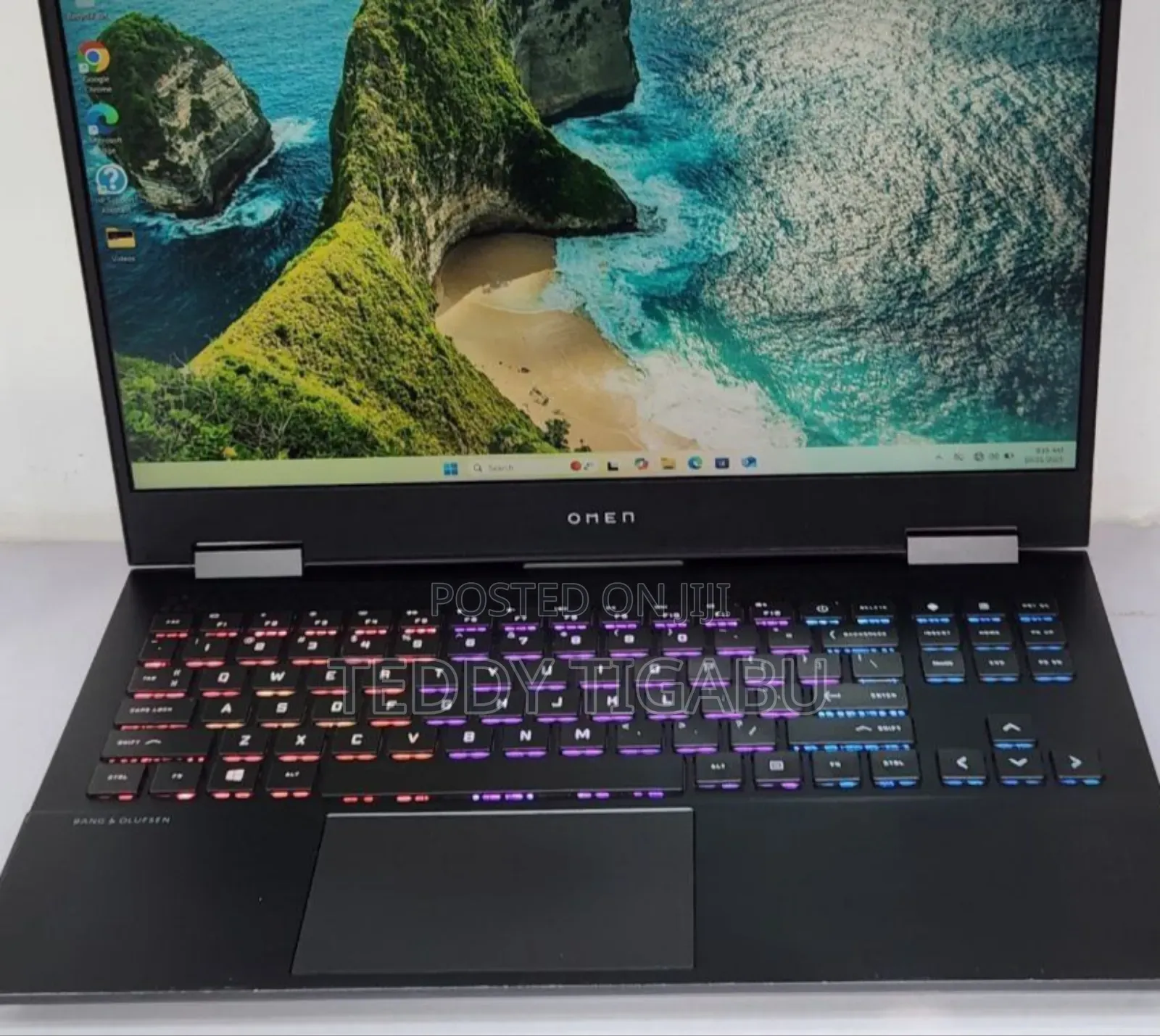 New Laptop HP Omen 15 16GB AMD Ryzen 7 SSD 512GB