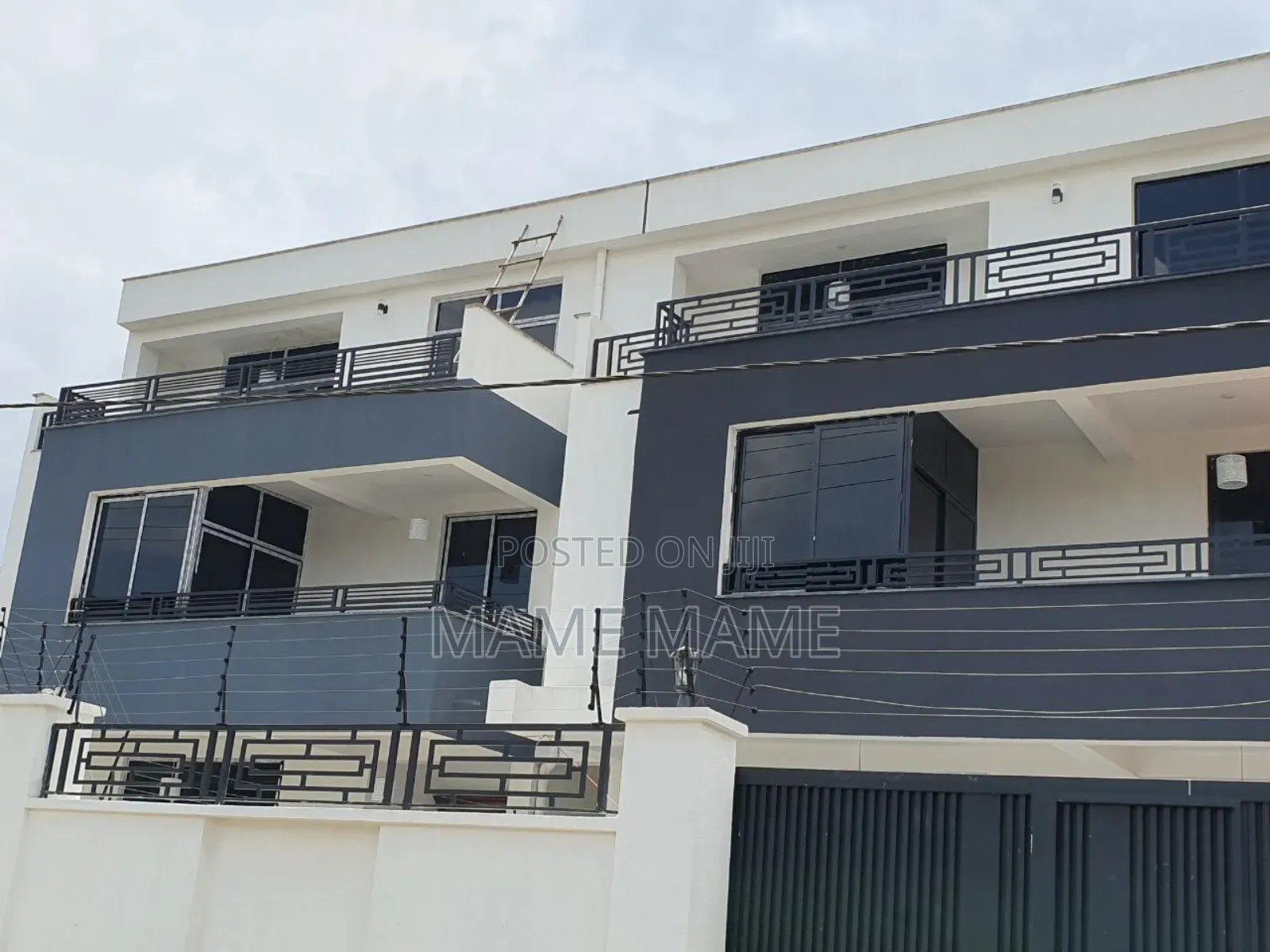 6bdrm House in Addis Abeba, Bole for sale