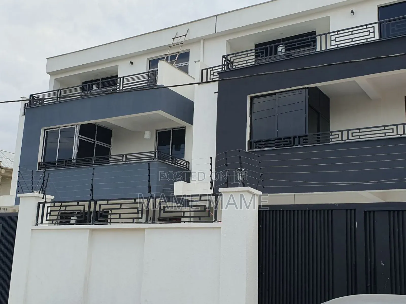 6bdrm House in Addis Abeba, Bole for sale