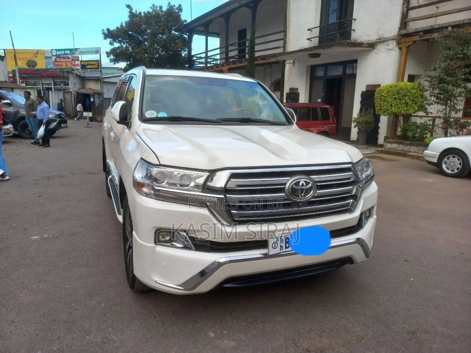 Toyota Land Cruiser 4.5 V8 DSL 2012 White