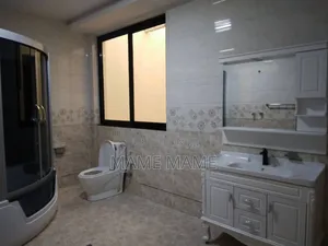 6bdrm House in Addis Abeba, Bole for sale