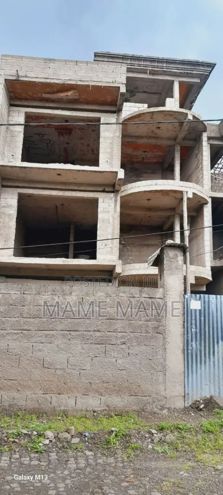 6bdrm House in Addis Abeba, Bole for sale