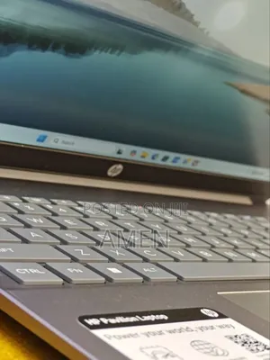 New Laptop HP Pavilion 15 8GB AMD Ryzen 5 SSD 512GB