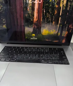 New Laptop Apple MacBook Pro M1 64GB Apple M1 SSD 1T